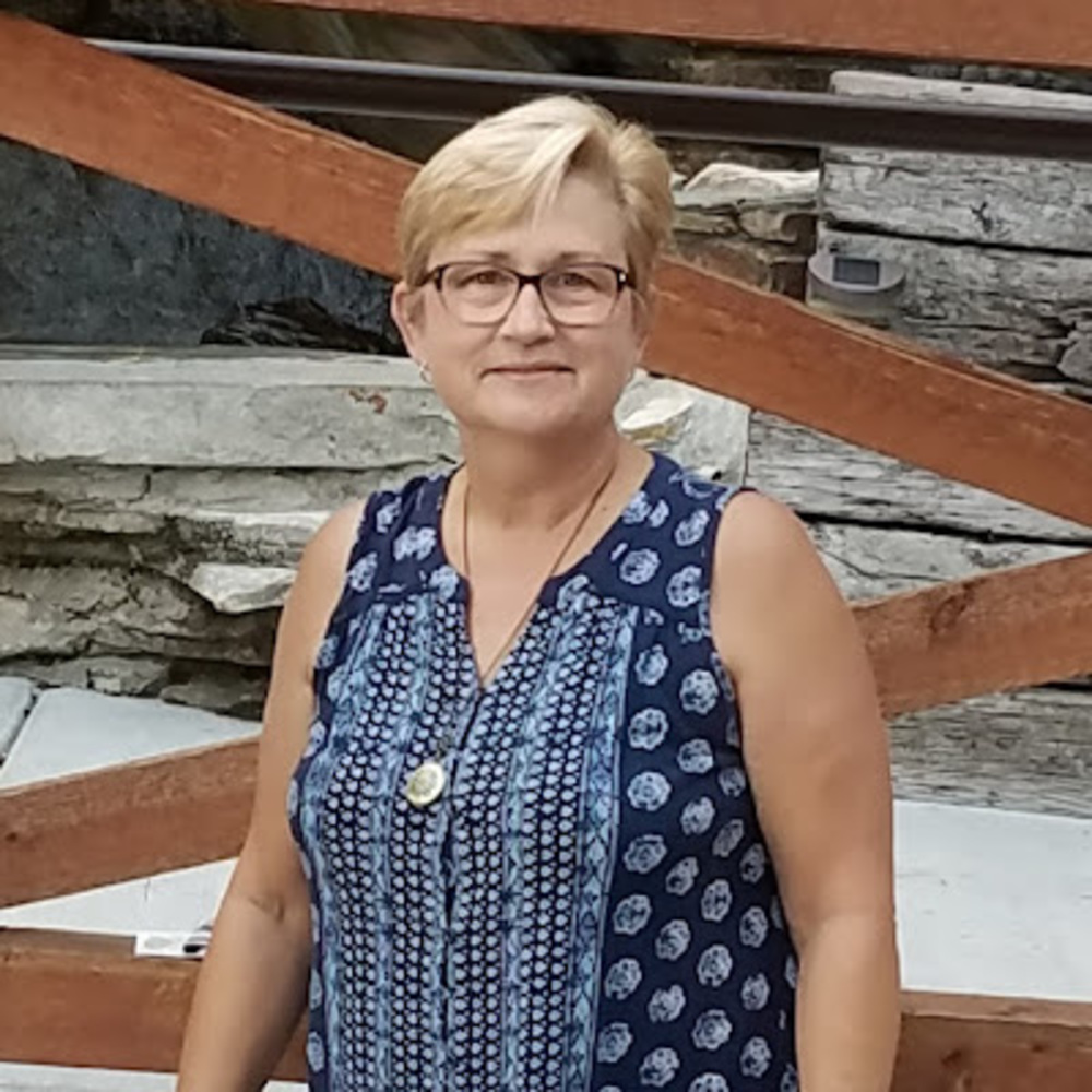 Meet your Posher, Kim